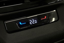 valkoinen Volkswagen ID.5 2024 kuva 17.