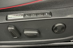 valkoinen Volkswagen ID.5 2024 kuva 20.