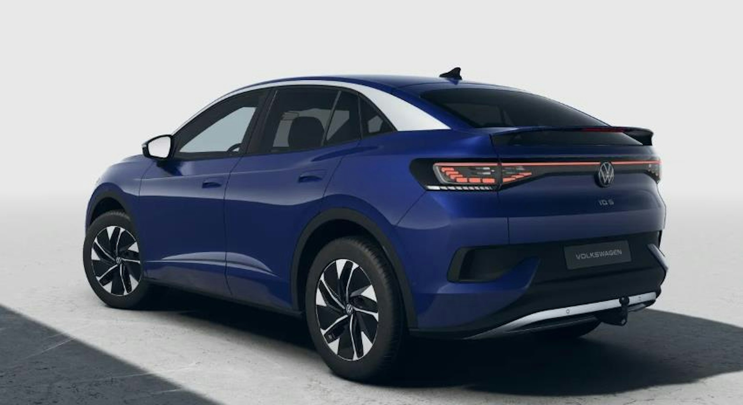 sininen Volkswagen ID.5 2025 kuva 3.