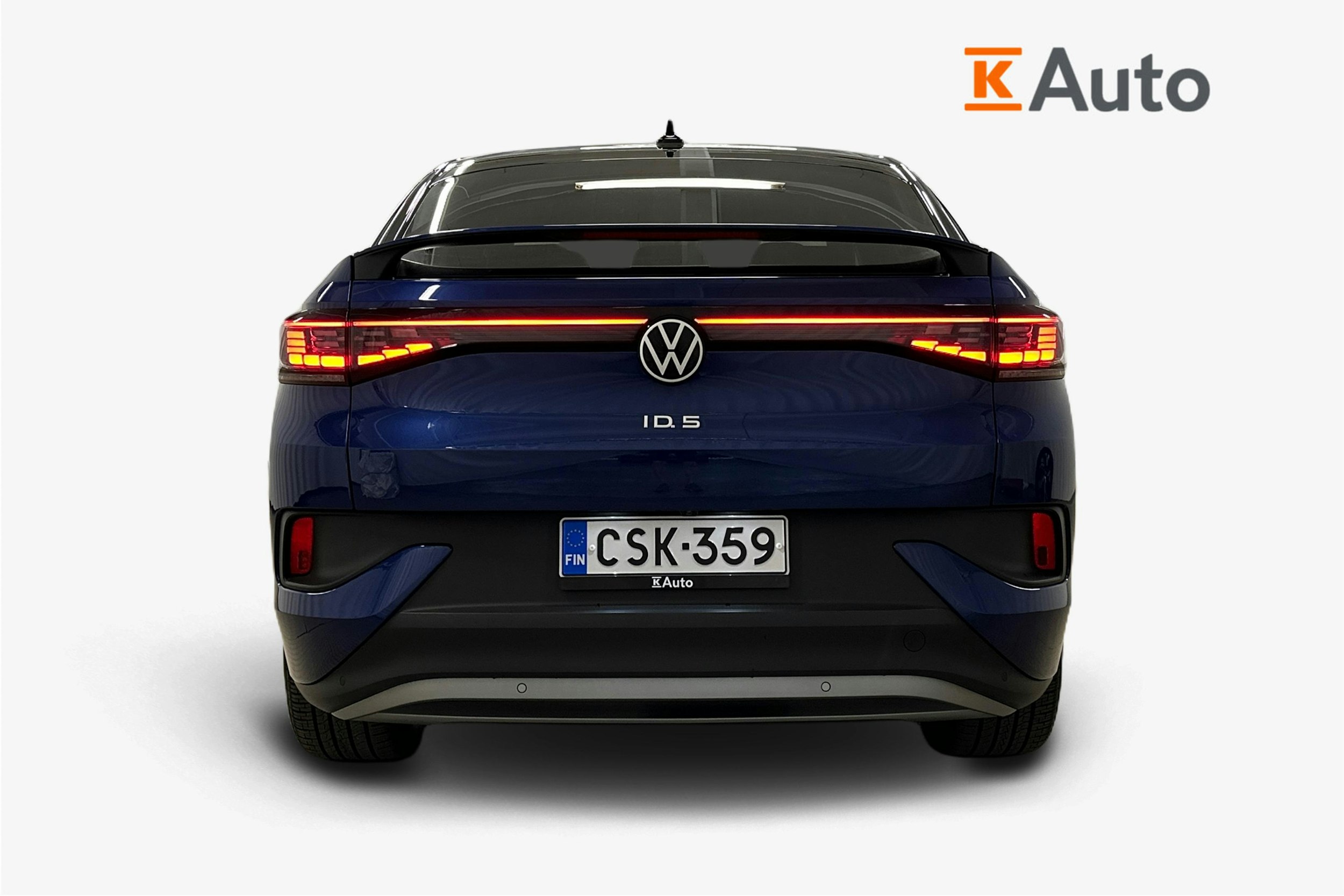 sininen Volkswagen ID.5 2025 kuva 3.