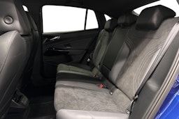 sininen Volkswagen ID.5 2025 kuva 8.