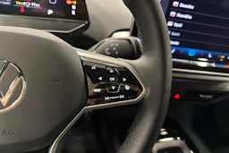 sininen Volkswagen ID.5 2025 kuva 15.