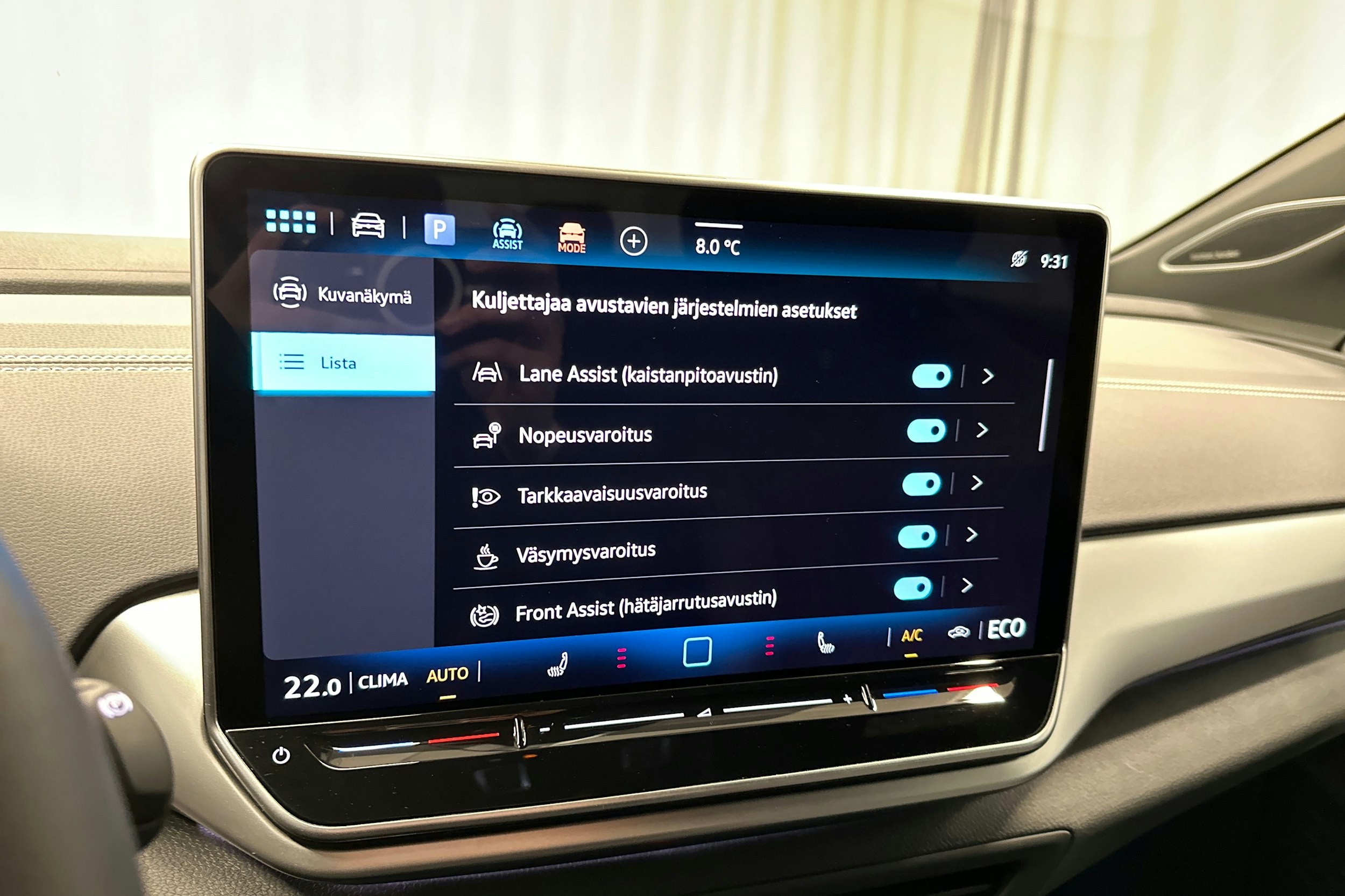 sininen Volkswagen ID.5 2025 kuva 24.
