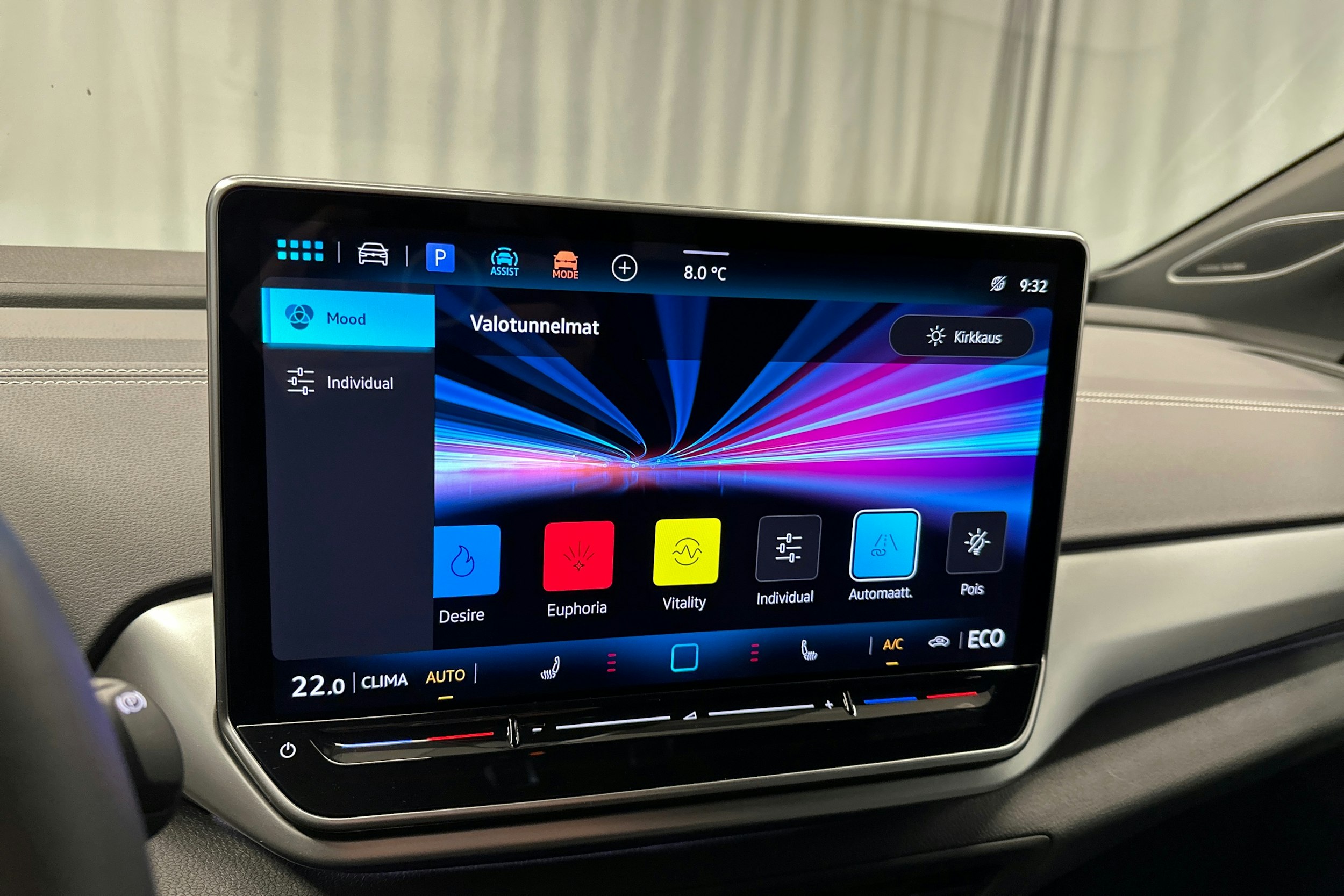 sininen Volkswagen ID.5 2025 kuva 27.