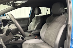sininen Volkswagen ID.5 2025 kuva 30.
