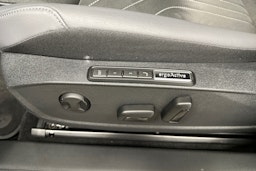 sininen Volkswagen ID.5 2025 kuva 31.