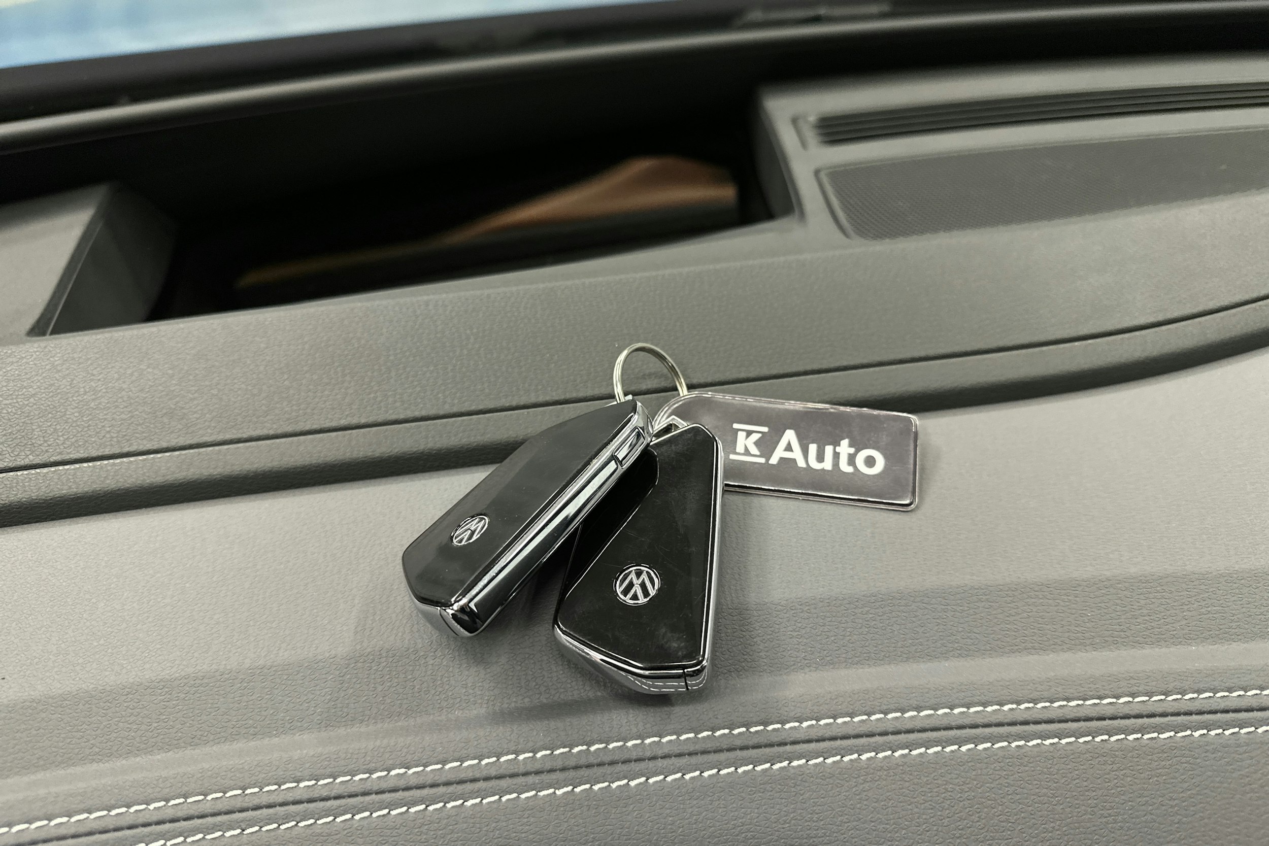 sininen Volkswagen ID.5 2025 kuva 36.