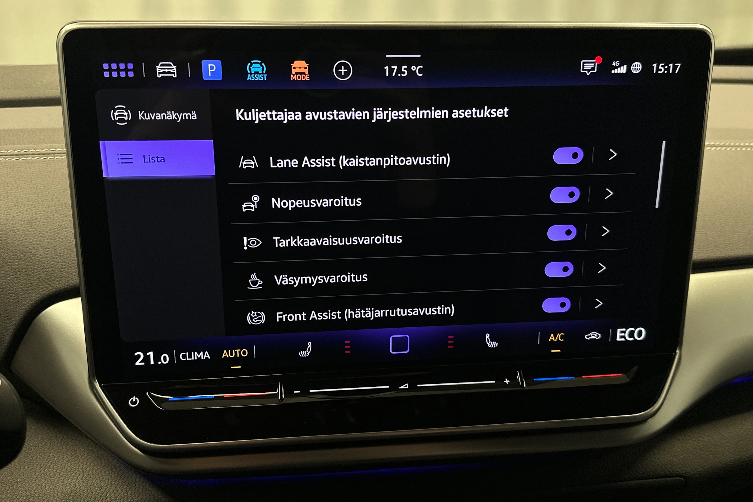 musta Volkswagen ID.5 2025 kuva 35.