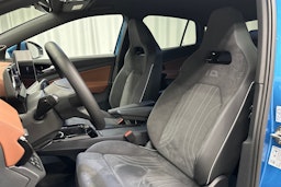 sininen Volkswagen ID.5 2025 kuva 25.