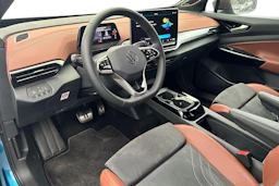 sininen Volkswagen ID.5 2025 kuva 3.
