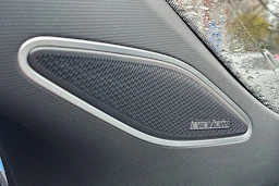 sininen Volkswagen ID.5 2025 kuva 8.