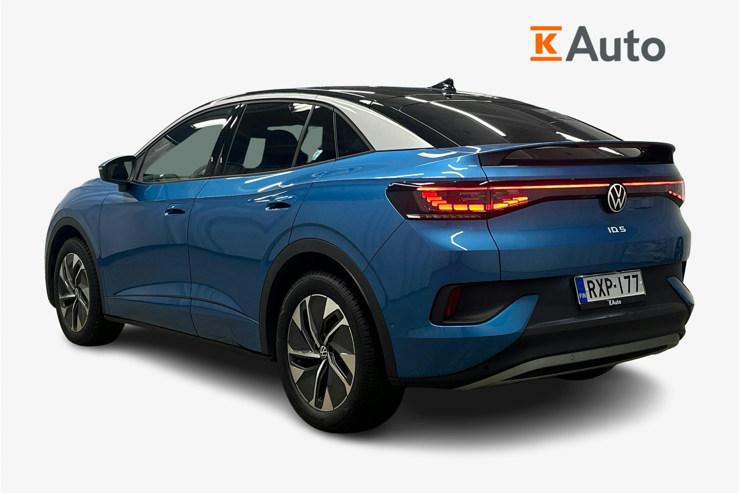 sininen Volkswagen ID.5 2025 kuva 2.