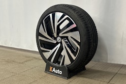 sininen Volkswagen ID.5 2025 kuva 13.