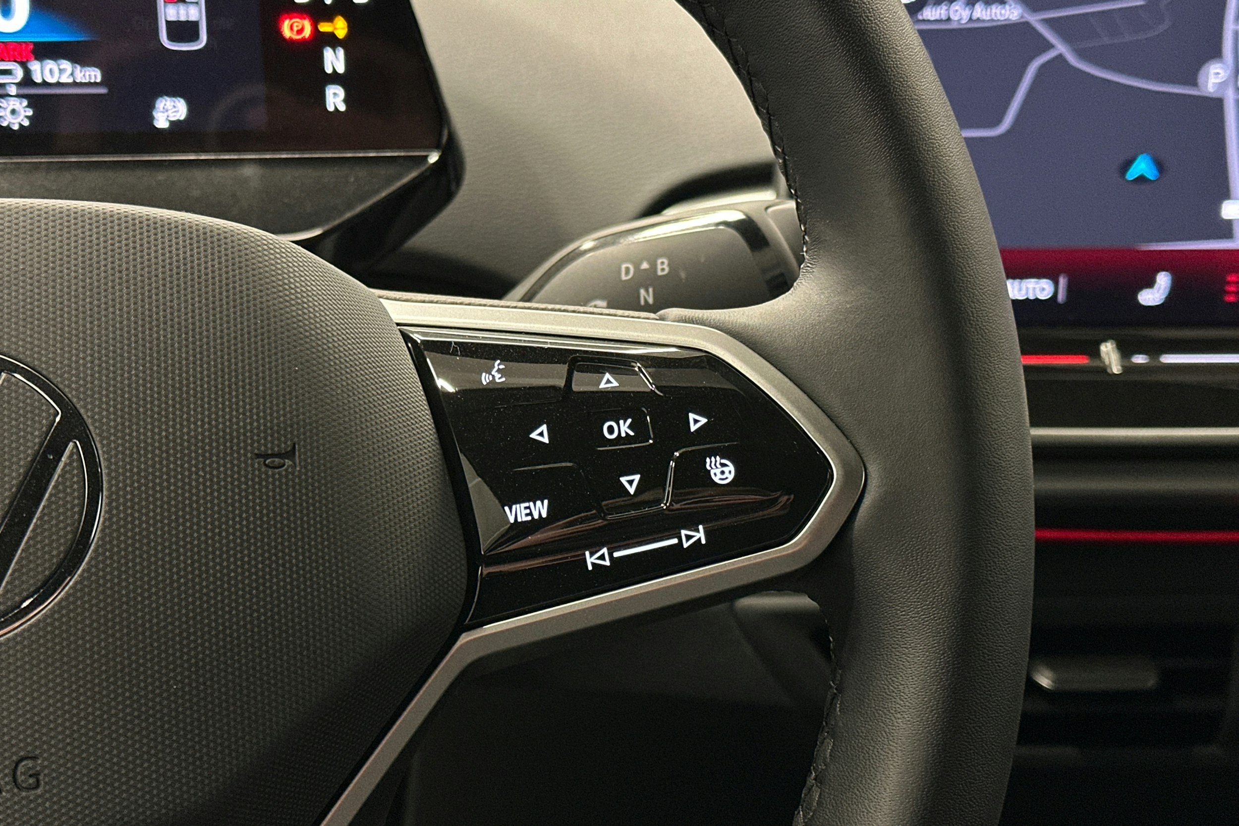 sininen Volkswagen ID.5 2025 kuva 22.