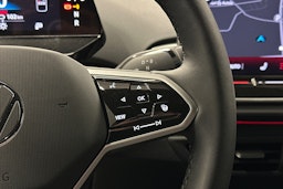 sininen Volkswagen ID.5 2025 kuva 22.