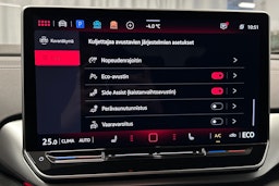 sininen Volkswagen ID.5 2025 kuva 32.