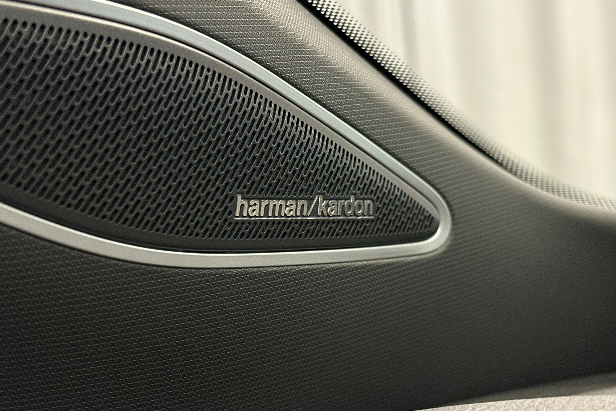 sininen Volkswagen ID.5 2025 kuva 37.