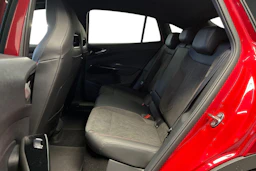 punainen Volkswagen ID.5 2025 kuva 8.