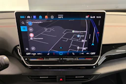 punainen Volkswagen ID.5 2025 kuva 15.