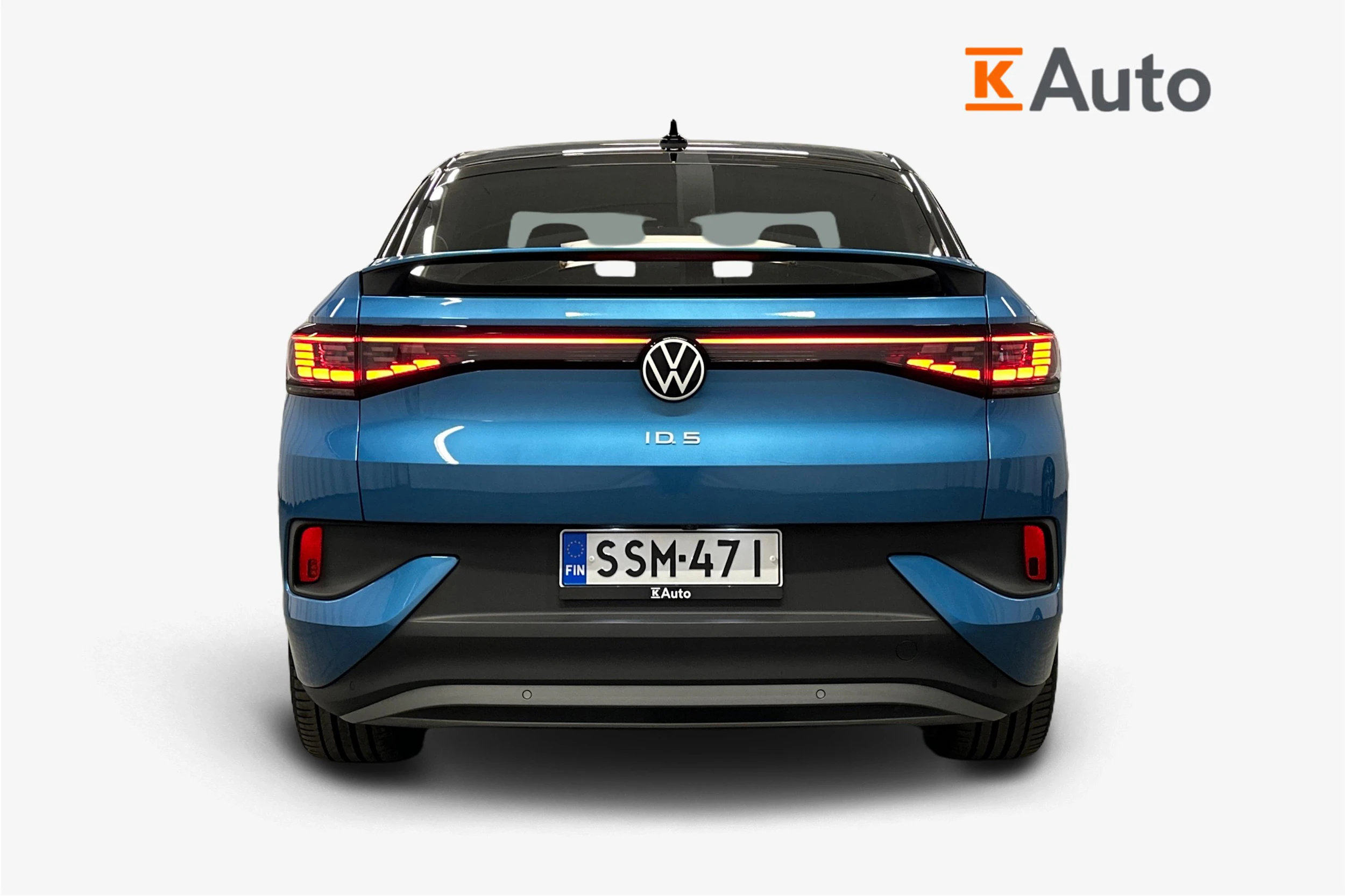 sininen Volkswagen ID.5 2025 kuva 4.