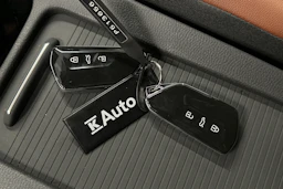 sininen Volkswagen ID.5 2025 kuva 40.