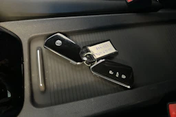 harmaa Volkswagen ID.5 2025 kuva 25.