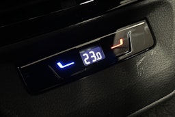 sininen Volkswagen ID.5 2025 kuva 16.