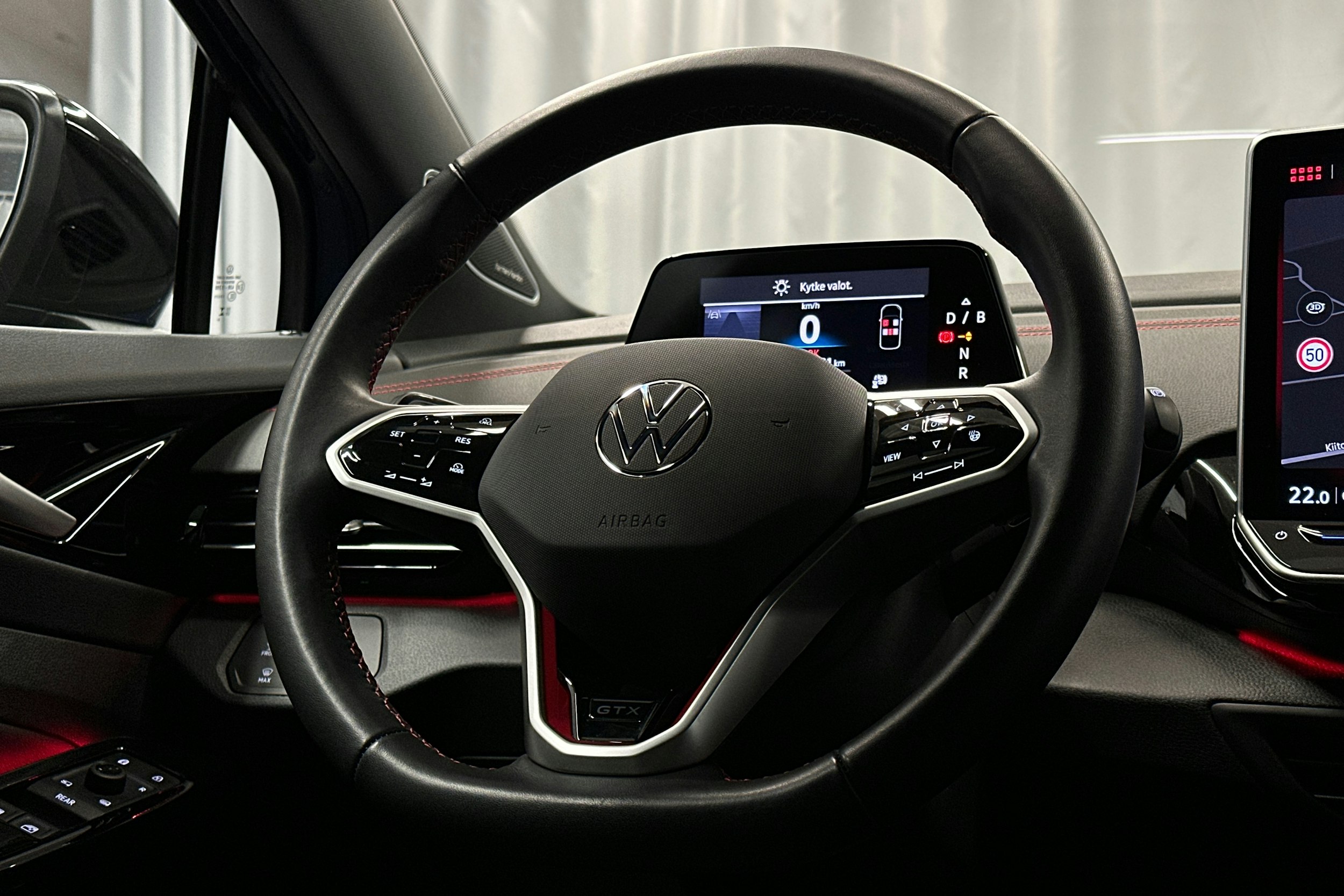 sininen Volkswagen ID.5 2025 kuva 20.