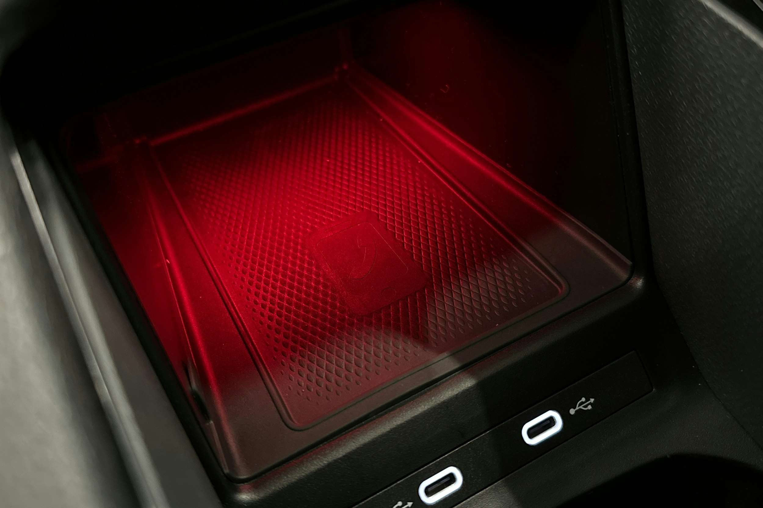 sininen Volkswagen ID.5 2025 kuva 36.