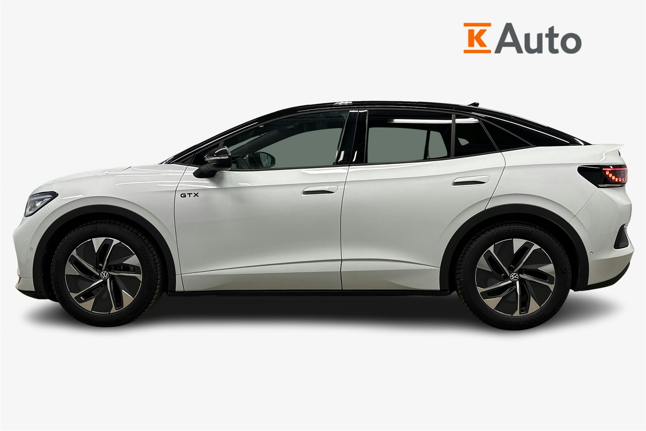 valkoinen Volkswagen ID.5 2025 kuva 5.