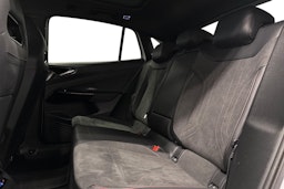 valkoinen Volkswagen ID.5 2025 kuva 8.