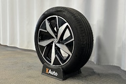 valkoinen Volkswagen ID.5 2025 kuva 10.