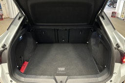 valkoinen Volkswagen ID.5 2025 kuva 11.