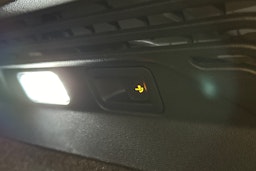 valkoinen Volkswagen ID.5 2025 kuva 13.