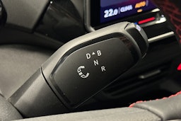 valkoinen Volkswagen ID.5 2025 kuva 21.