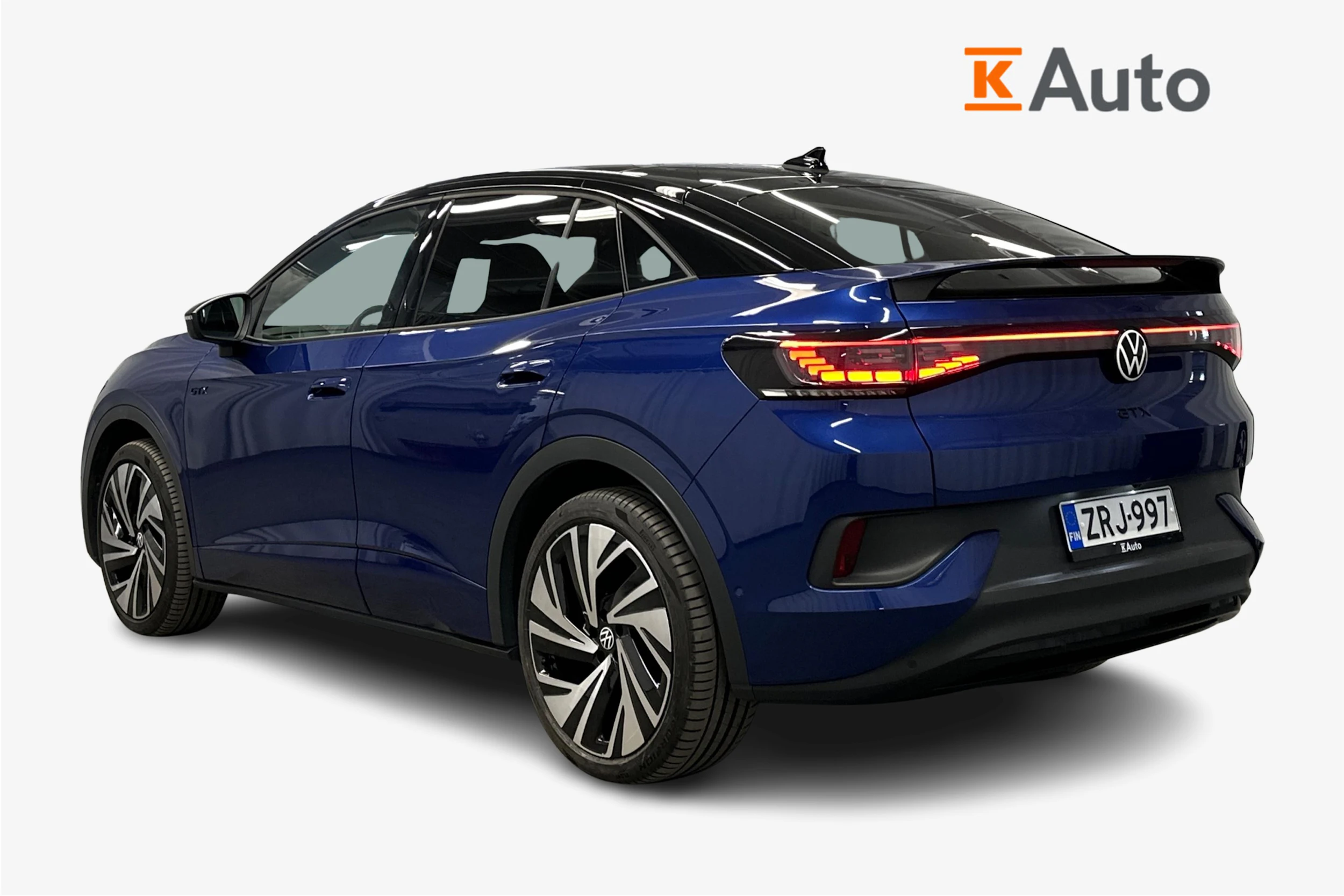 sininen Volkswagen ID.5 2025 kuva 3.