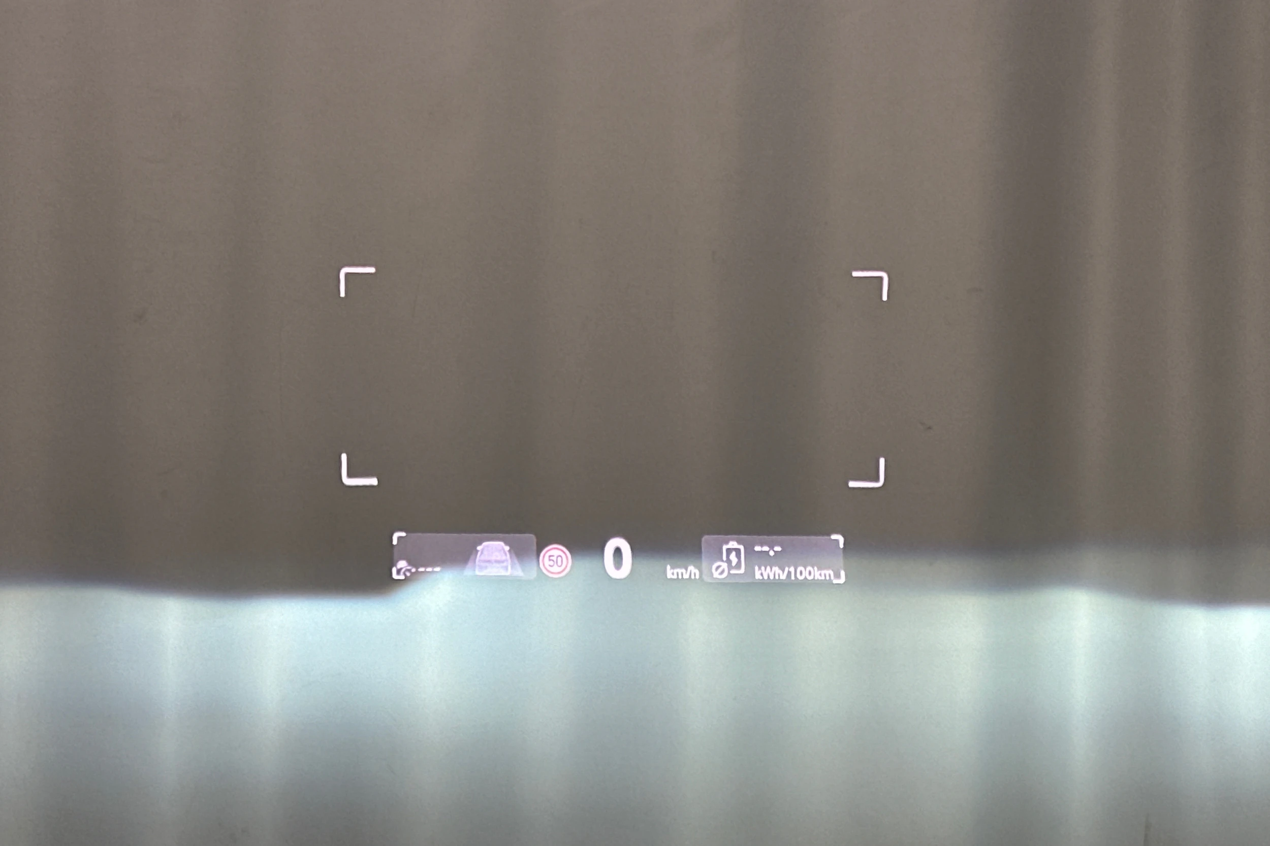 sininen Volkswagen ID.5 2025 kuva 18.