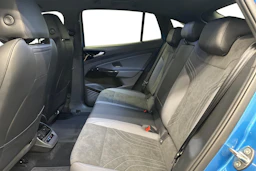 sininen Volkswagen ID.5 2025 kuva 11.