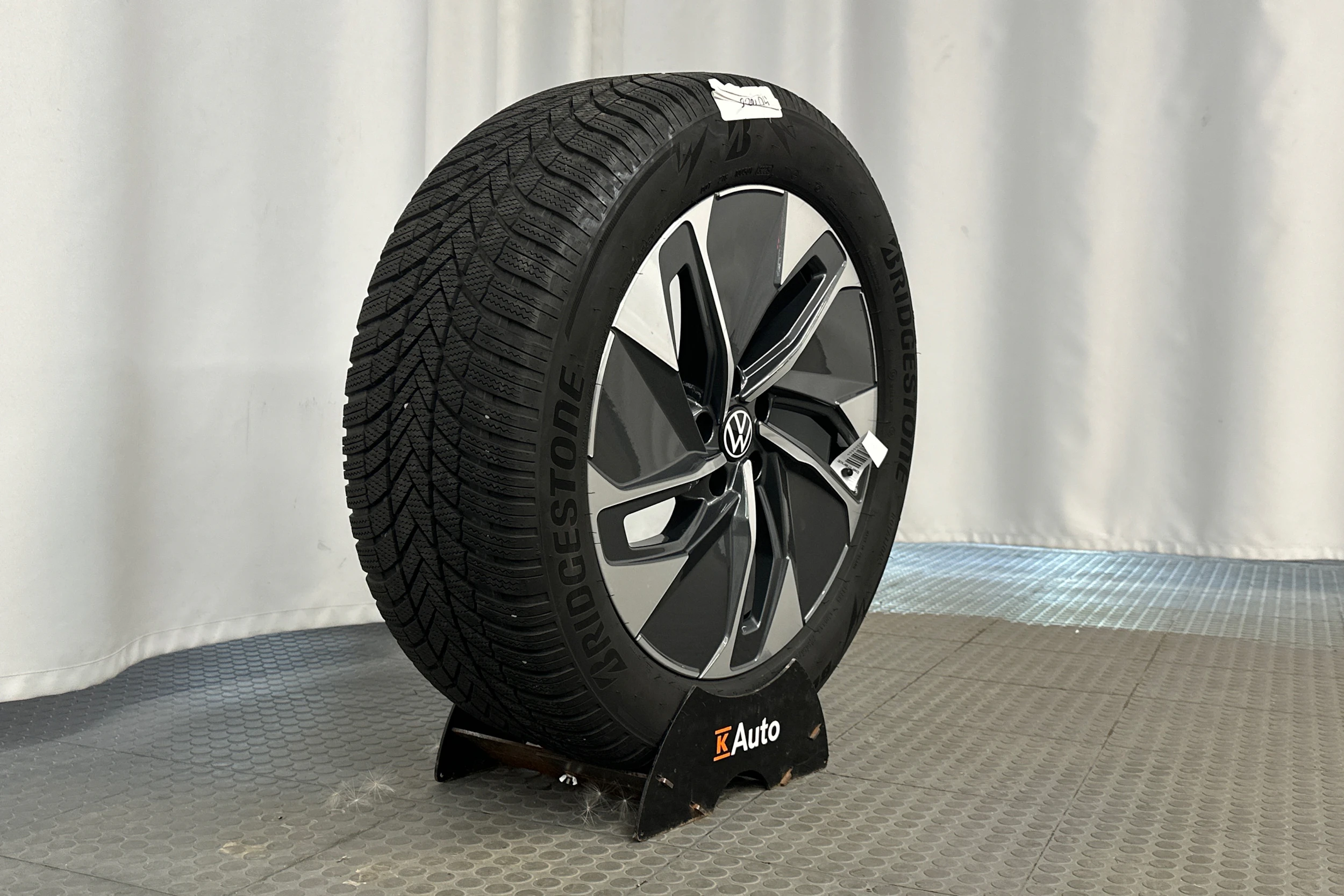 musta Volkswagen ID.5 2026 kuva 10.