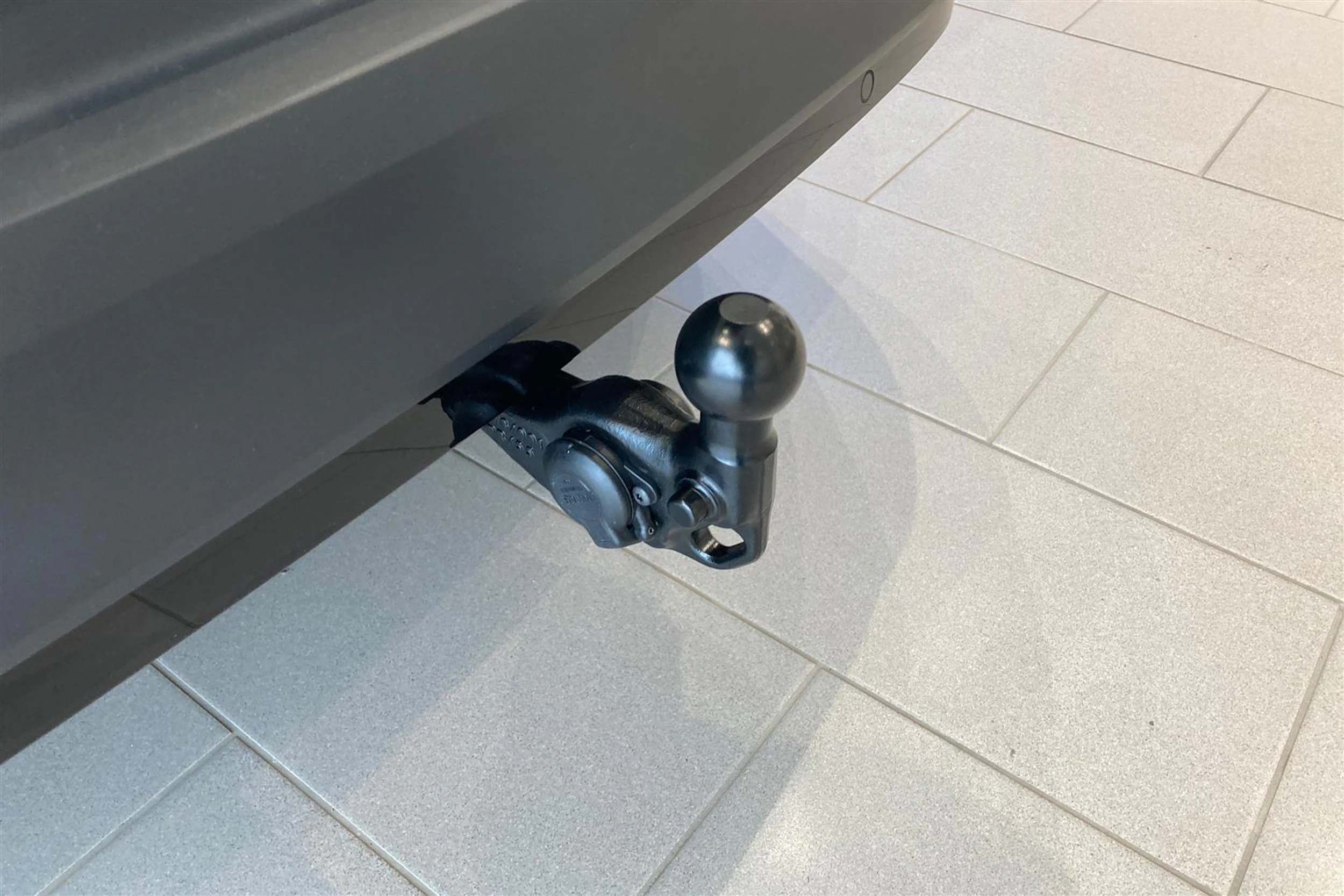 met. harmaa Volkswagen ID.5 2026 kuva 23.