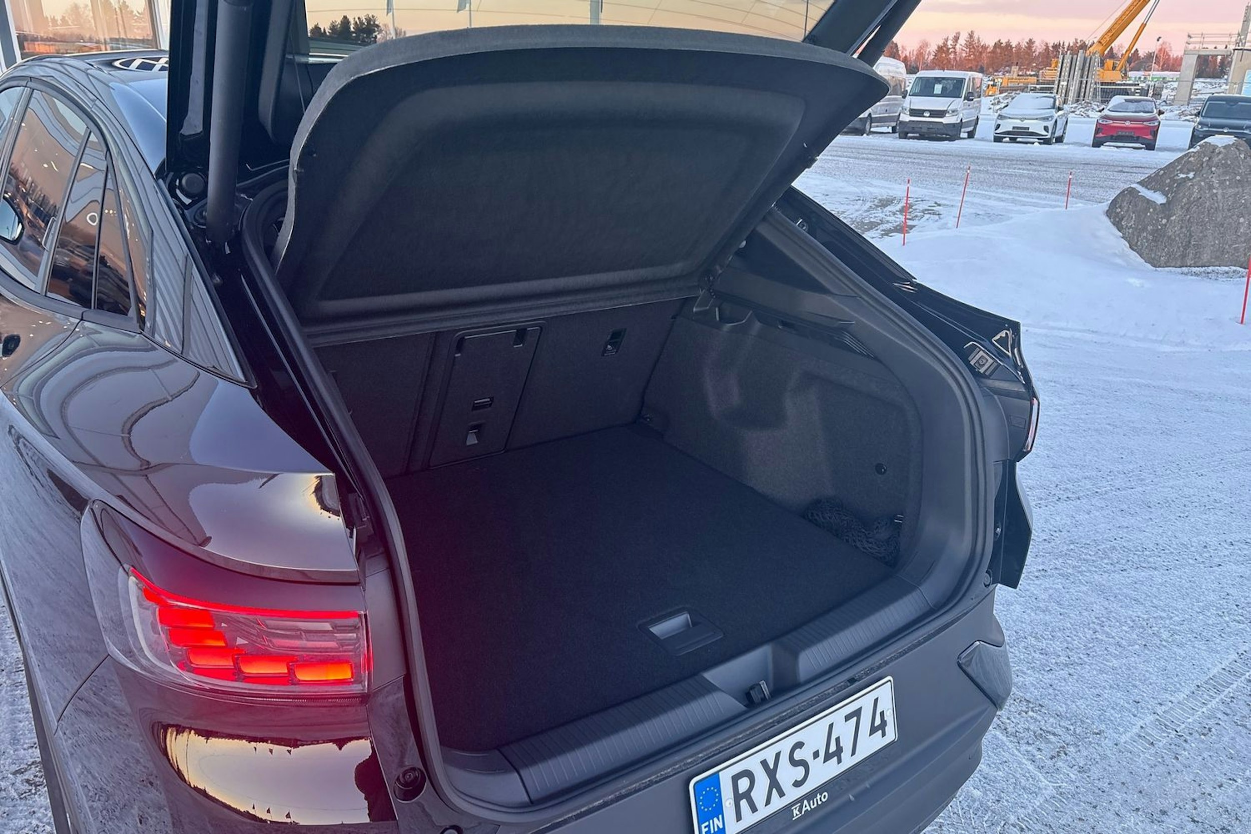 musta Volkswagen ID.5 2026 kuva 11.