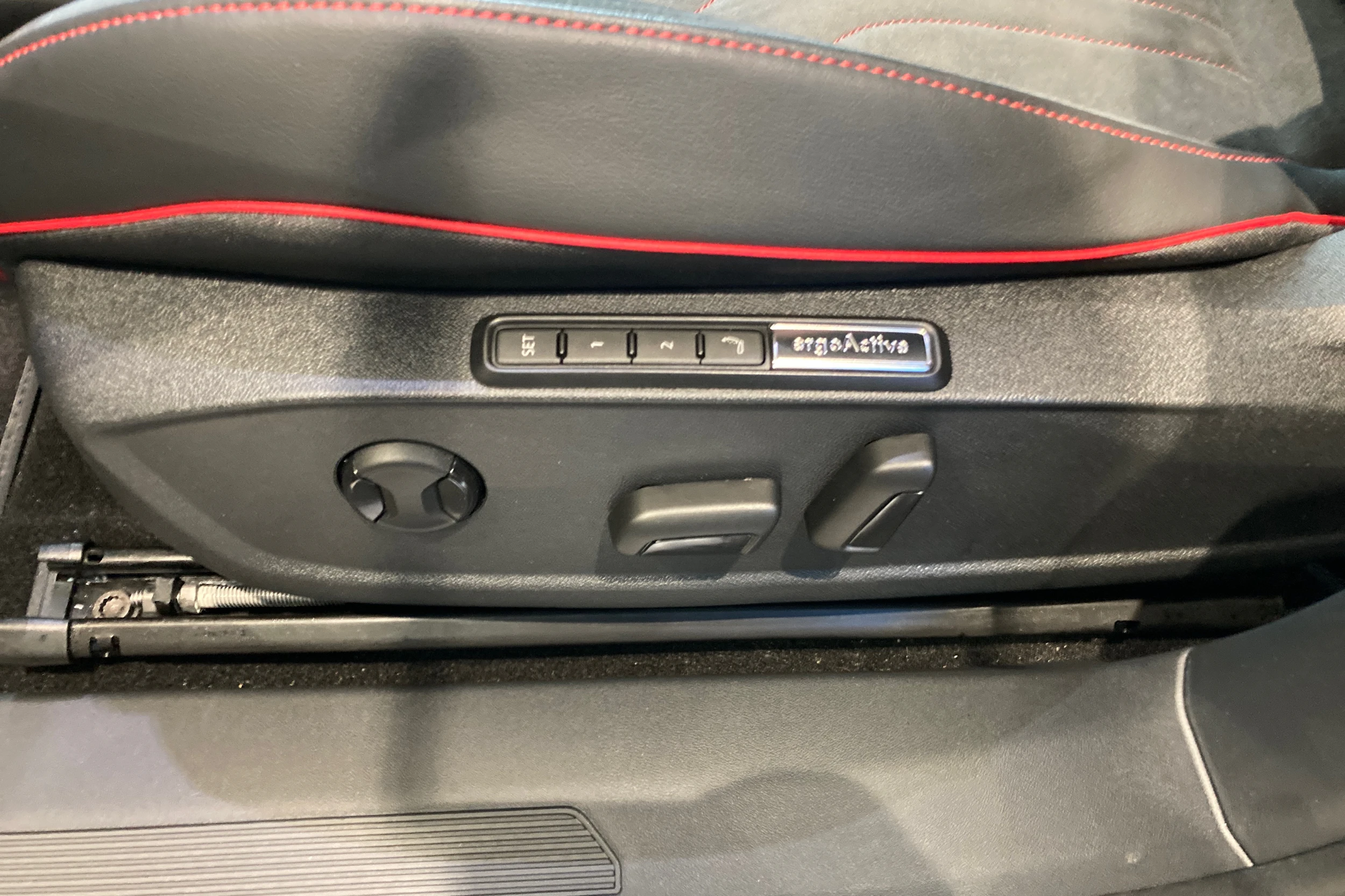 Musta Volkswagen ID.5 2026 kuva 12.