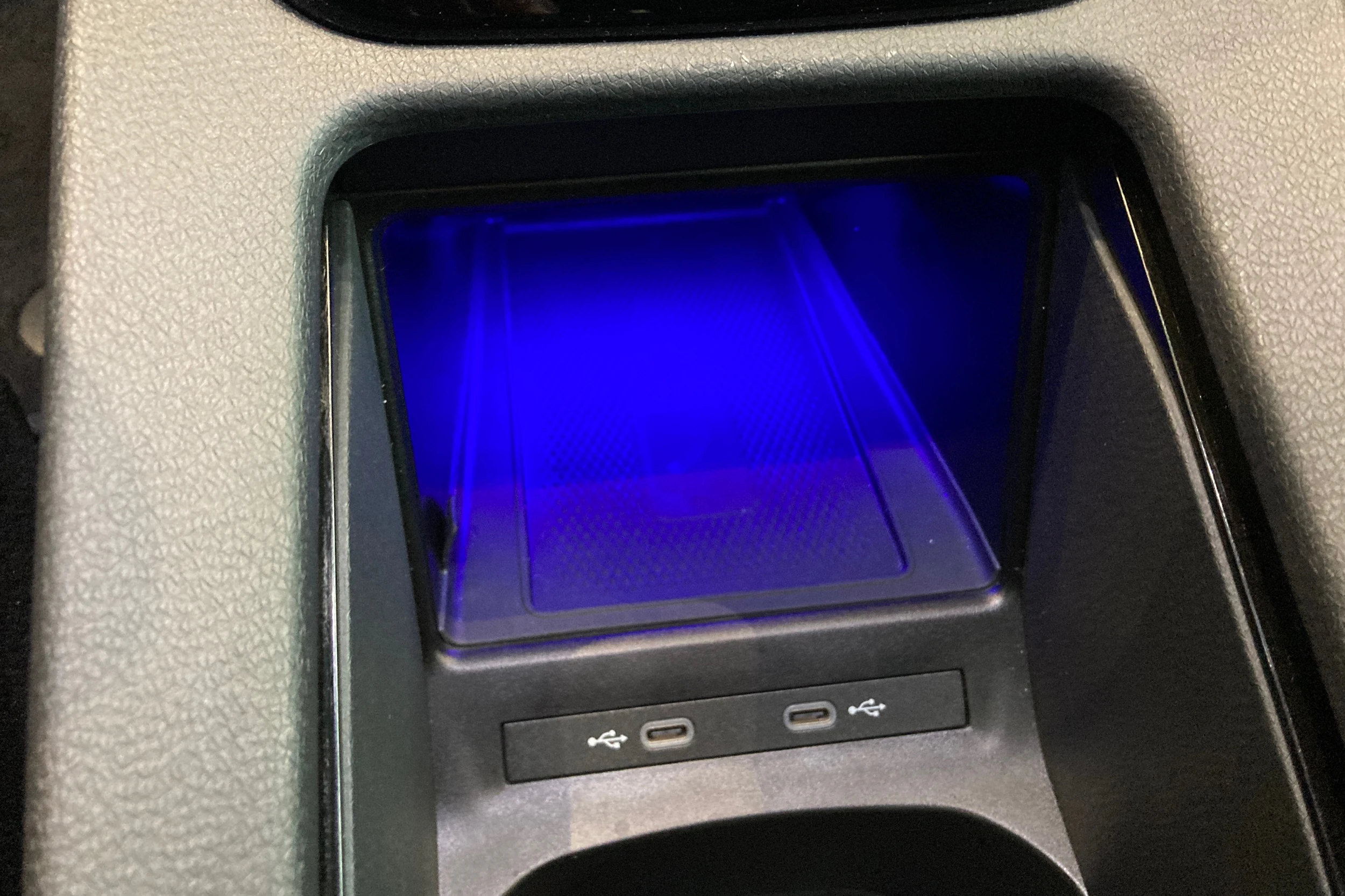 Musta Volkswagen ID.5 2026 kuva 18.