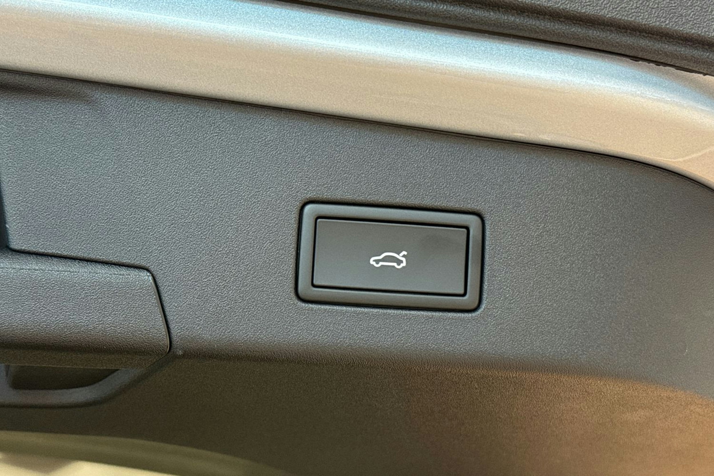 met. harmaa Volkswagen ID.5 2026 kuva 12.