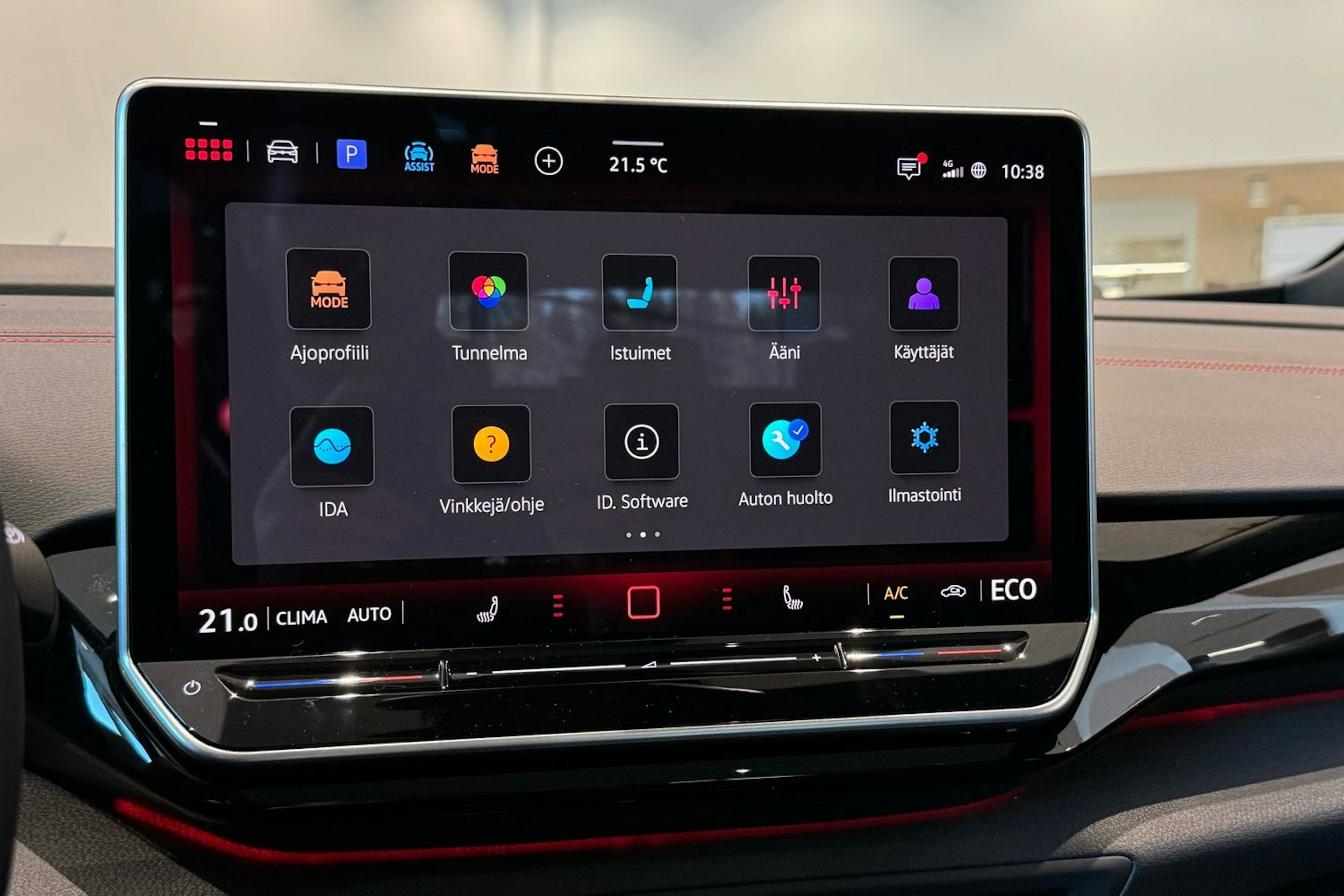 met. harmaa Volkswagen ID.5 2026 kuva 22.