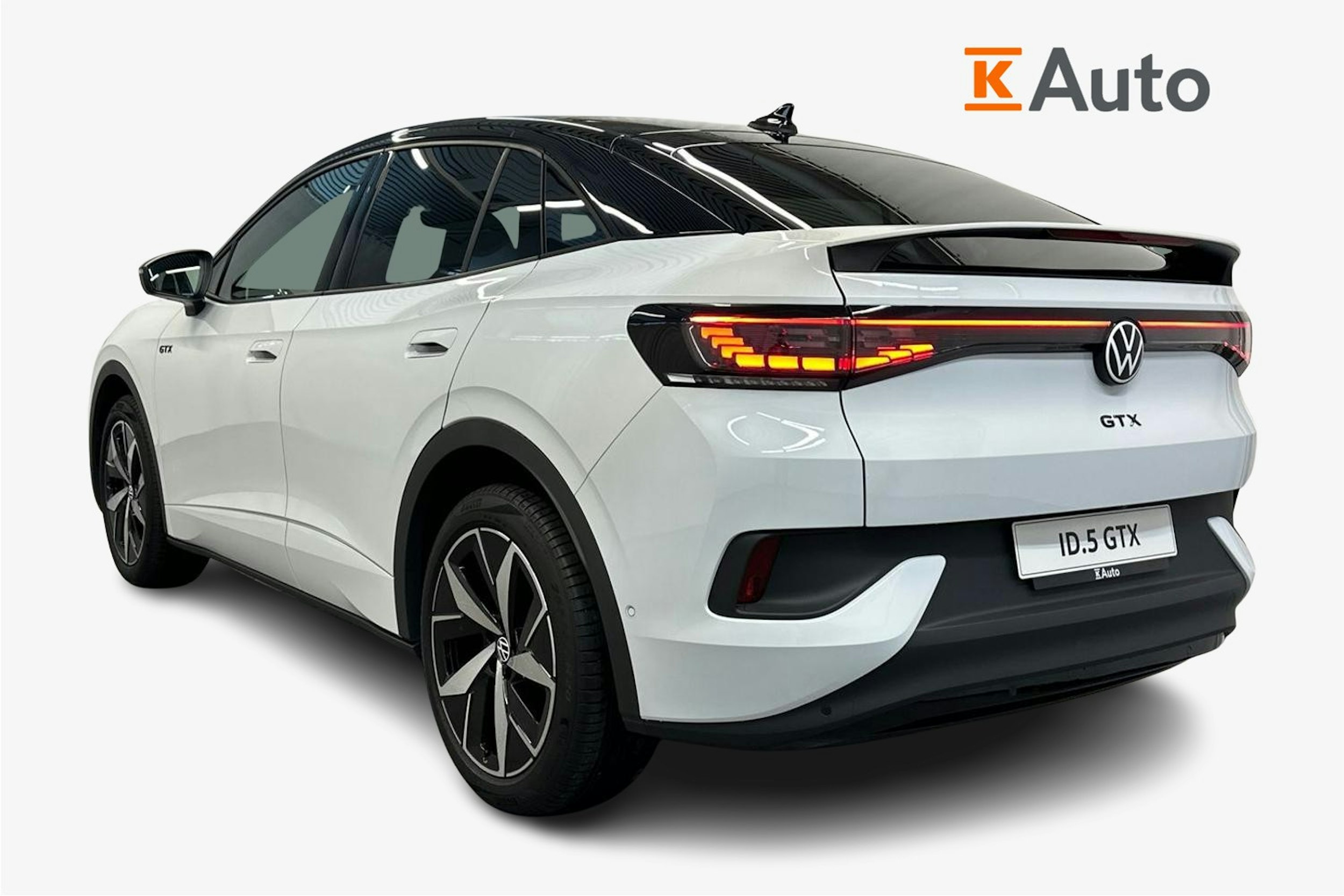 valkoinen Volkswagen ID.5 2026 kuva 2.
