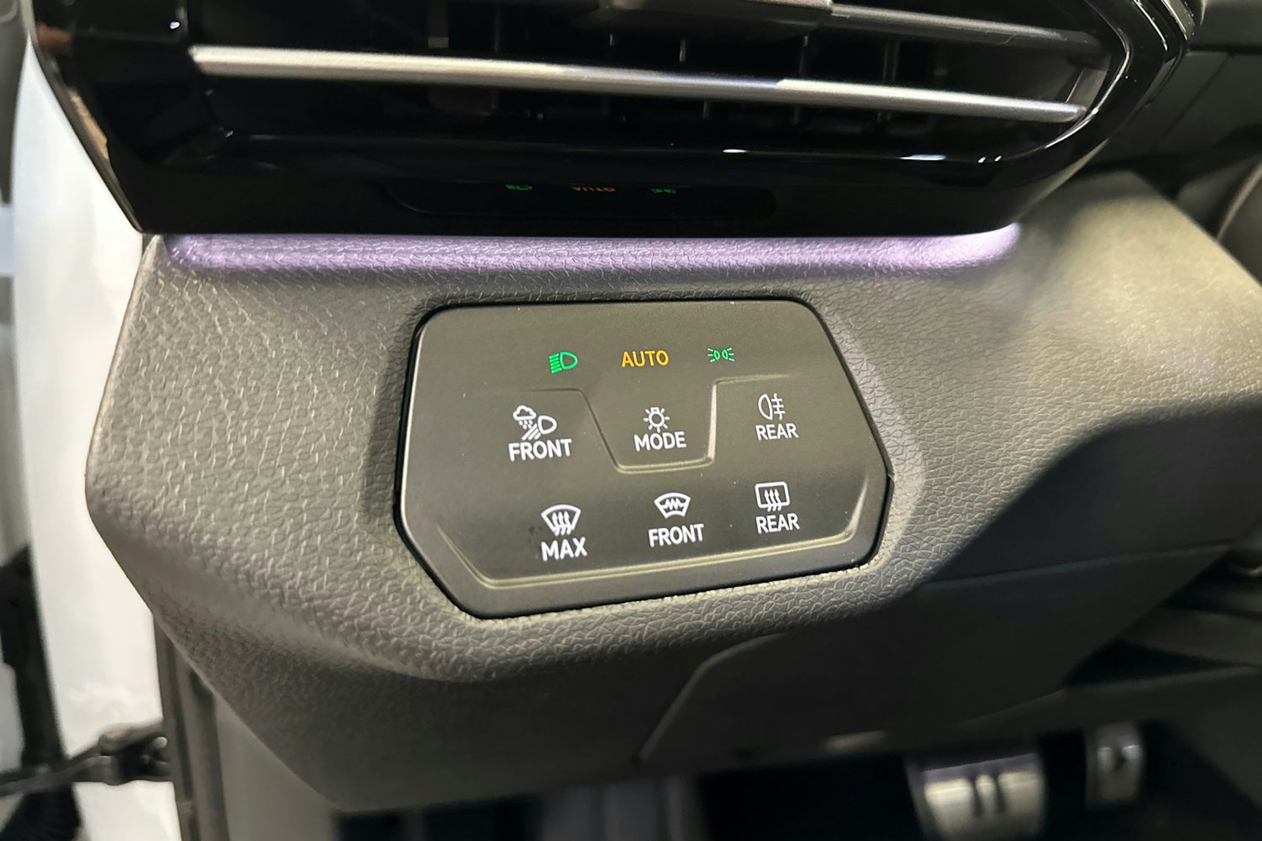 valkoinen Volkswagen ID.5 2026 kuva 20.