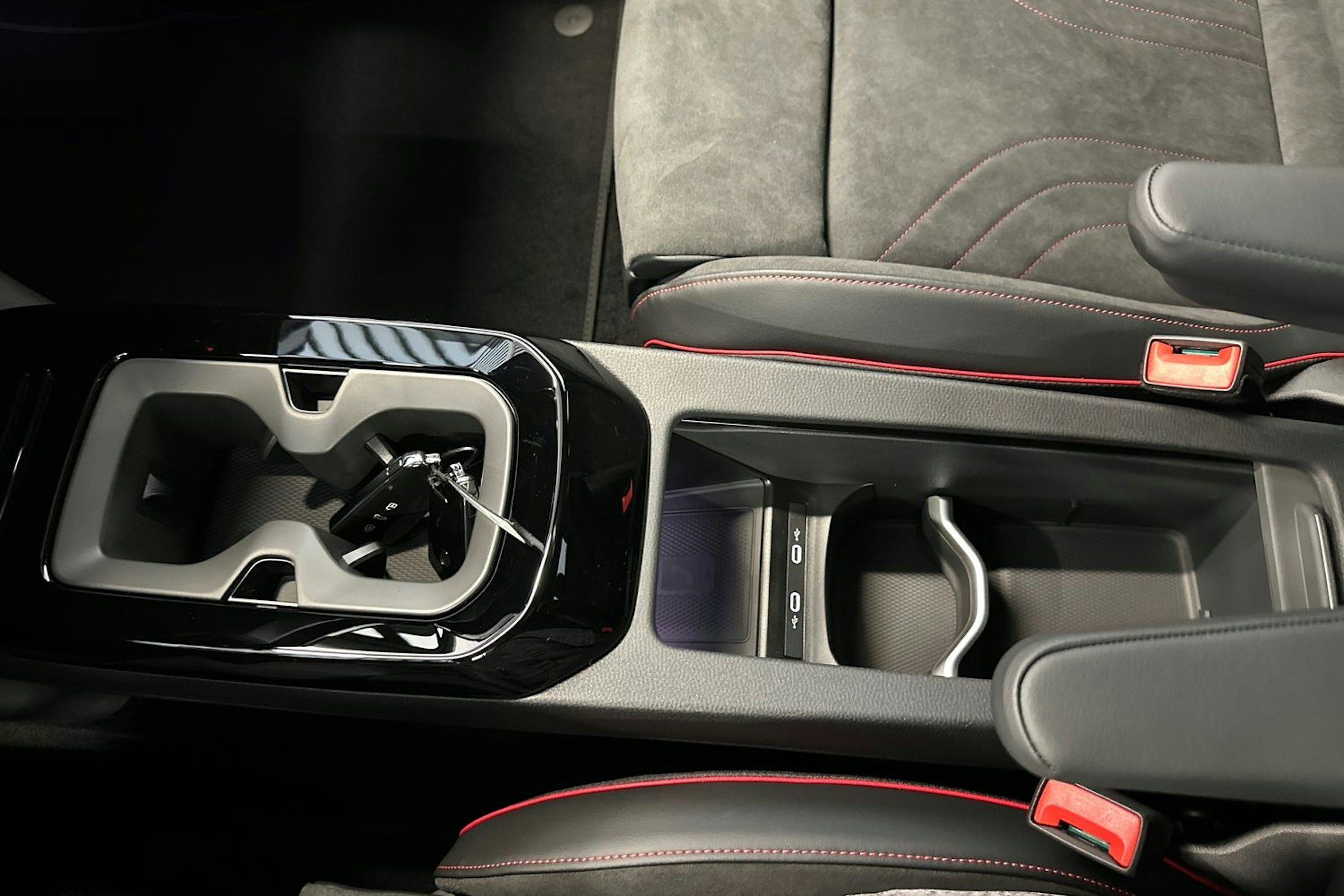 valkoinen Volkswagen ID.5 2026 kuva 28.