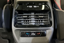 valkoinen Volkswagen ID.5 2026 kuva 34.