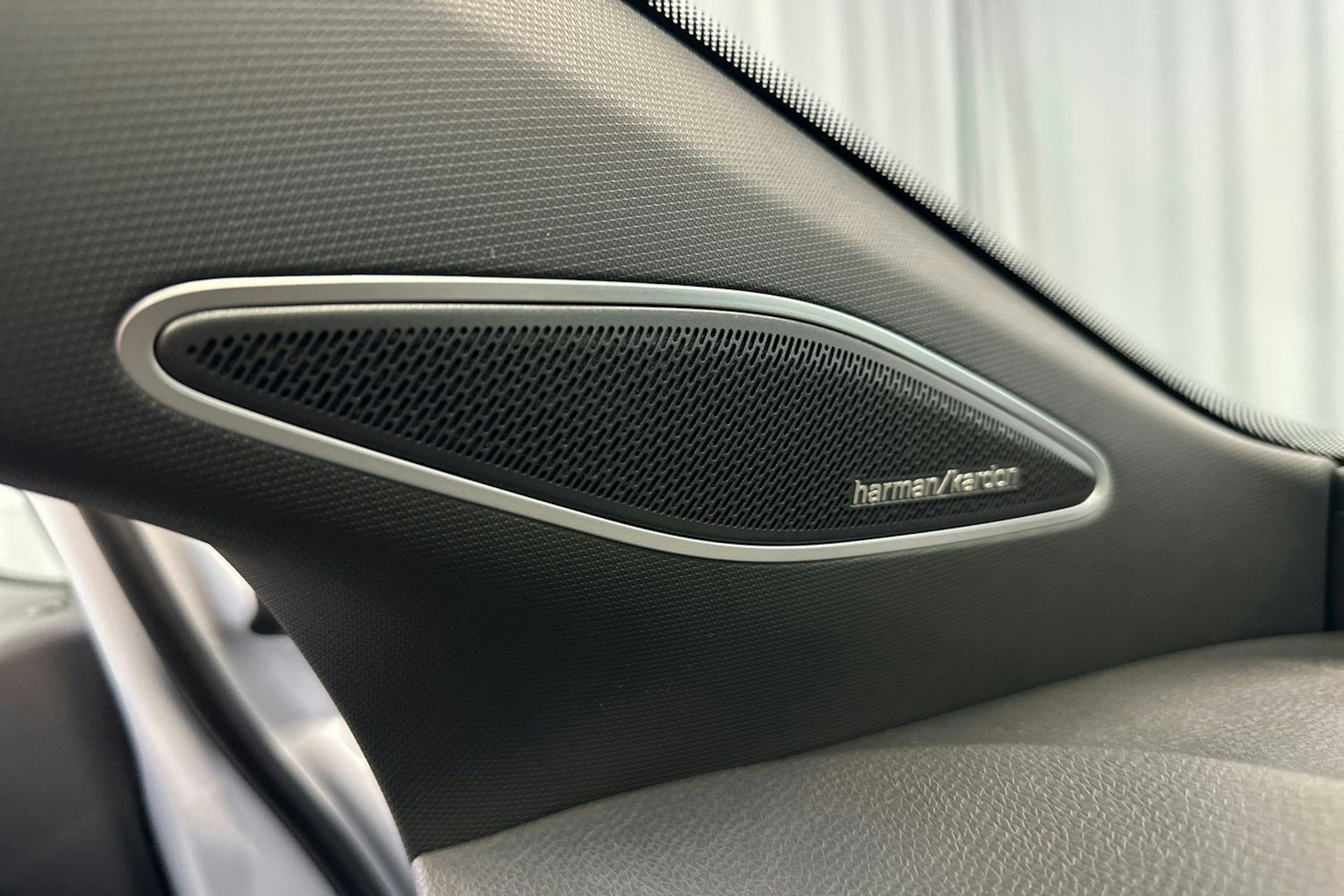 valkoinen Volkswagen ID.5 2026 kuva 35.